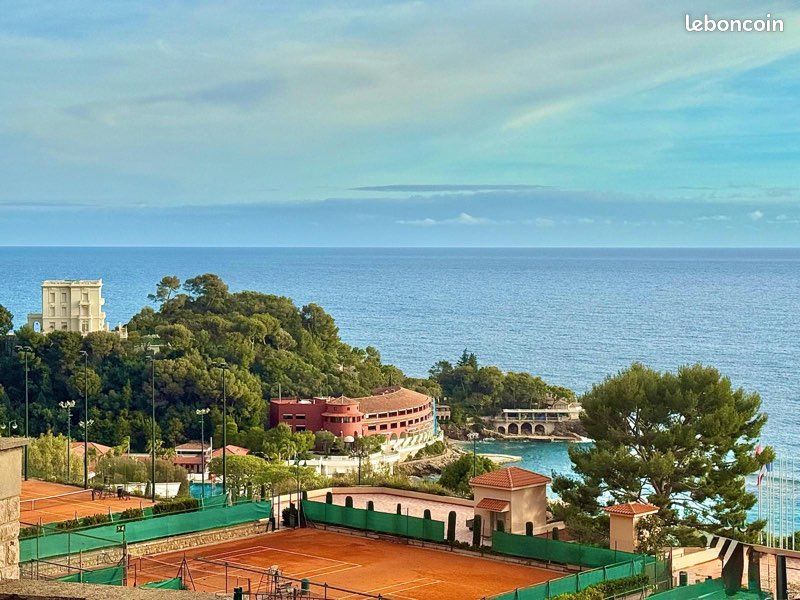 Appartement 3 pièces 85 m² · à Roquebrune-Cap-Martin · 85 m² · 5 500 €/mois