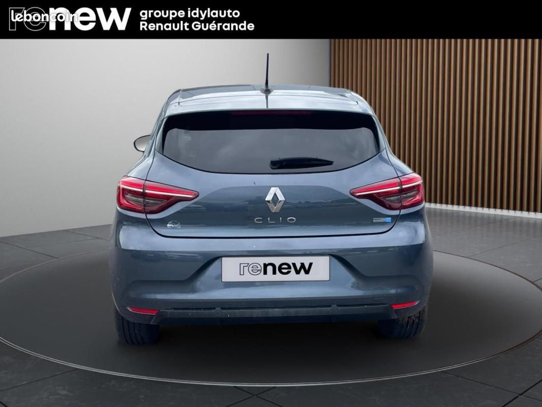 Renault Clio V E-Tech 140 - 21N Limited (image 4)