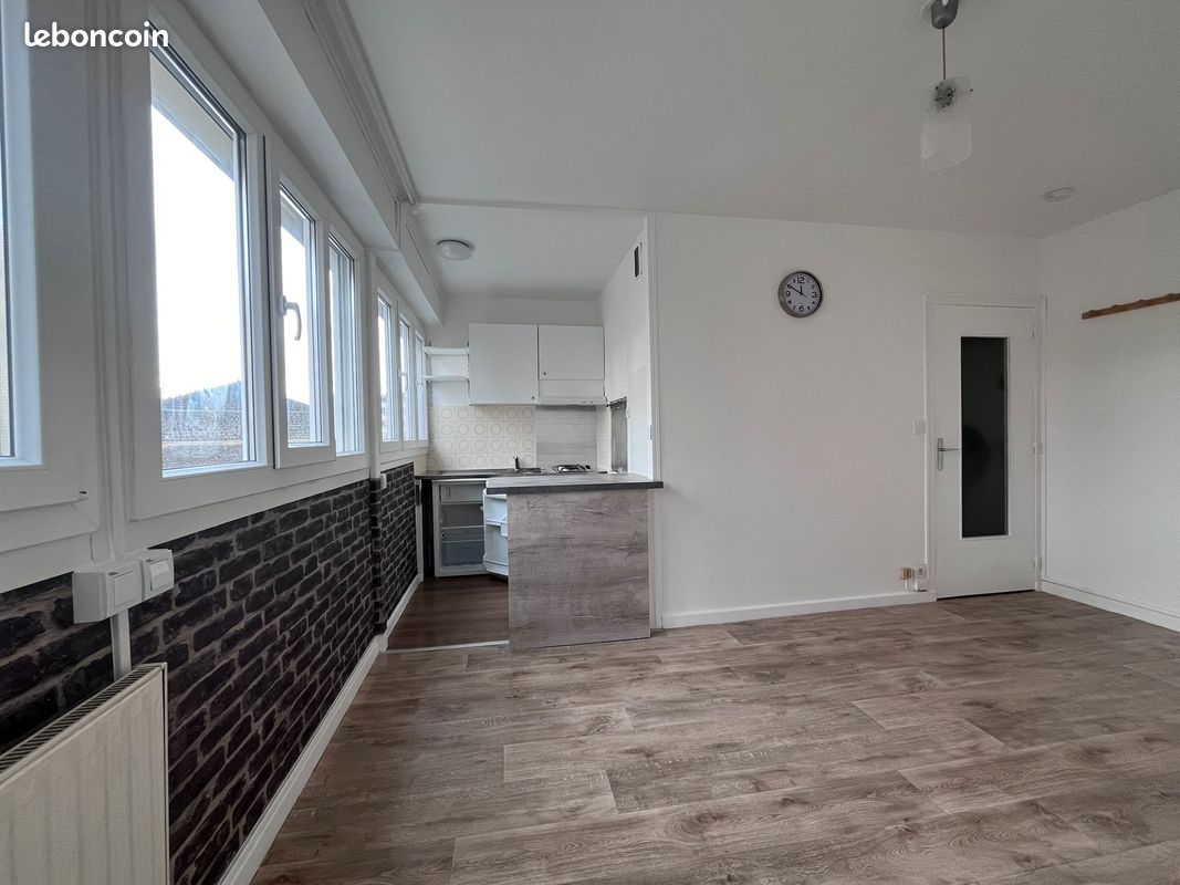 Appartement 1 pièce 21 m² · à Chamalières · 21 m² · 450 €