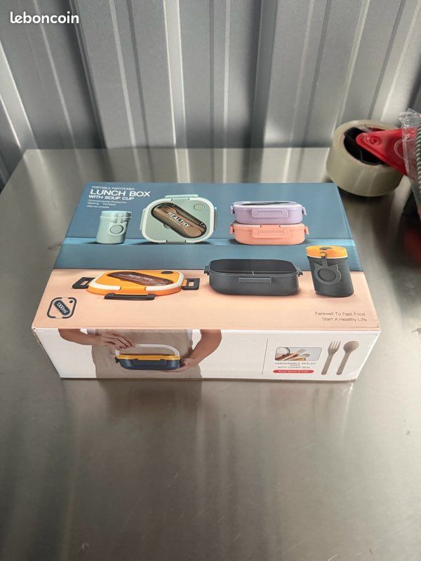 Boîte repas / Lunch box compartimentée + gobelet – Neuf (image 2)