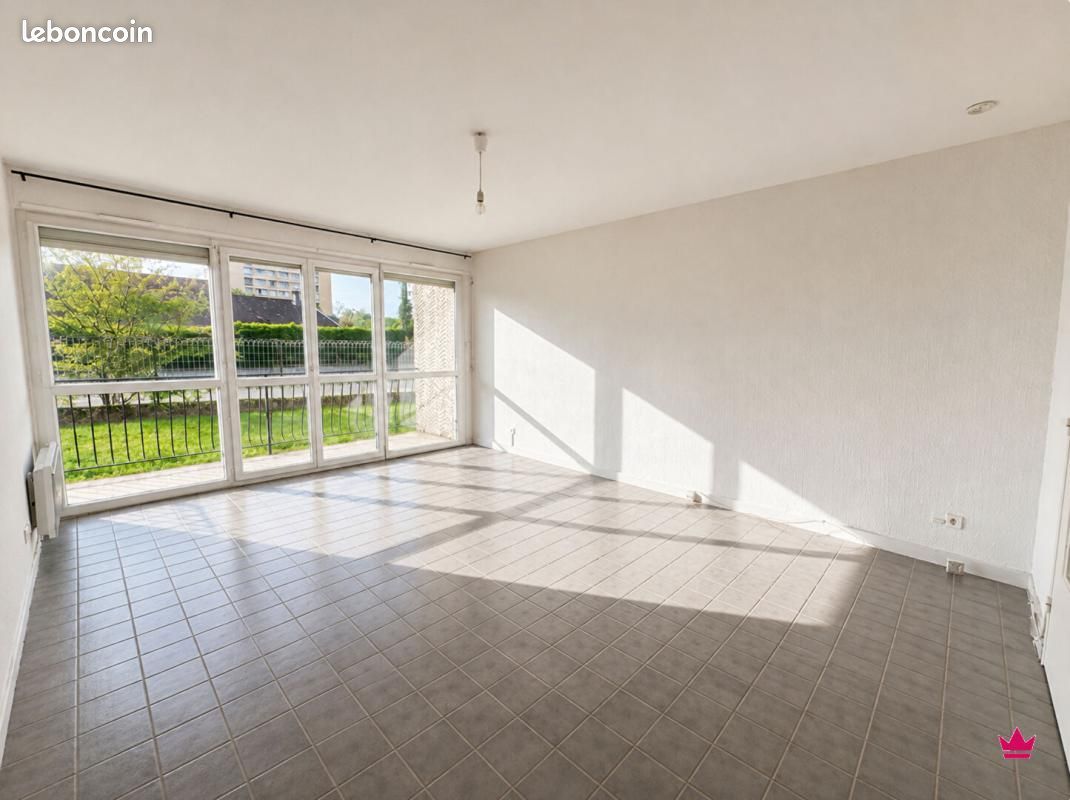 Appartement 1 pièce 33 m² · à Saint-Priest · 33 m² · 505 €/mois