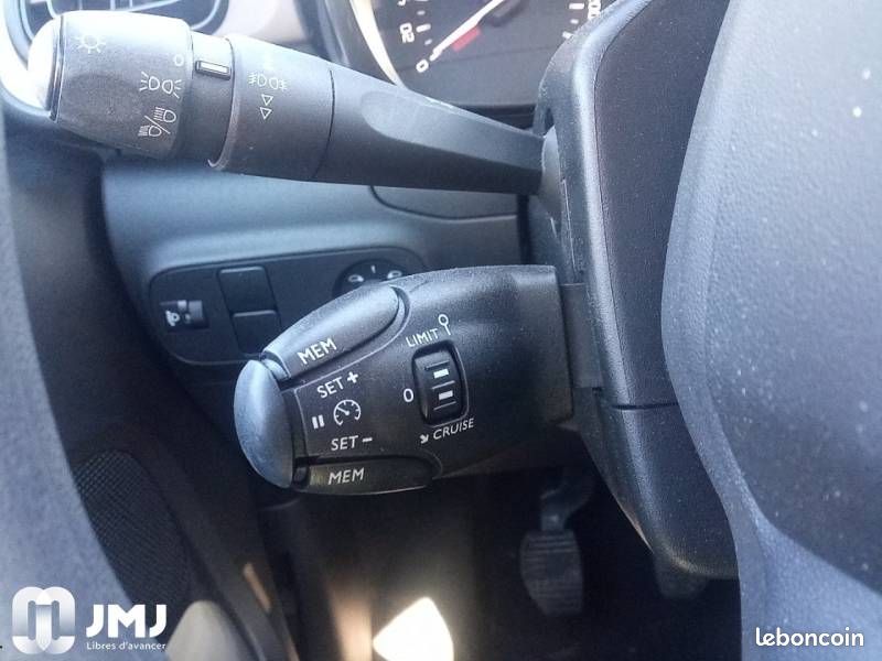 Citroën C3 PureTech 83 S&S BVM5 Feel Pack (image 14)