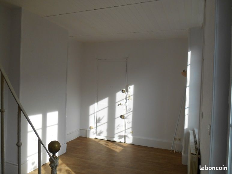 Appartement 2 pièces 42 m² · à Moulins · 42 m² · 411 €