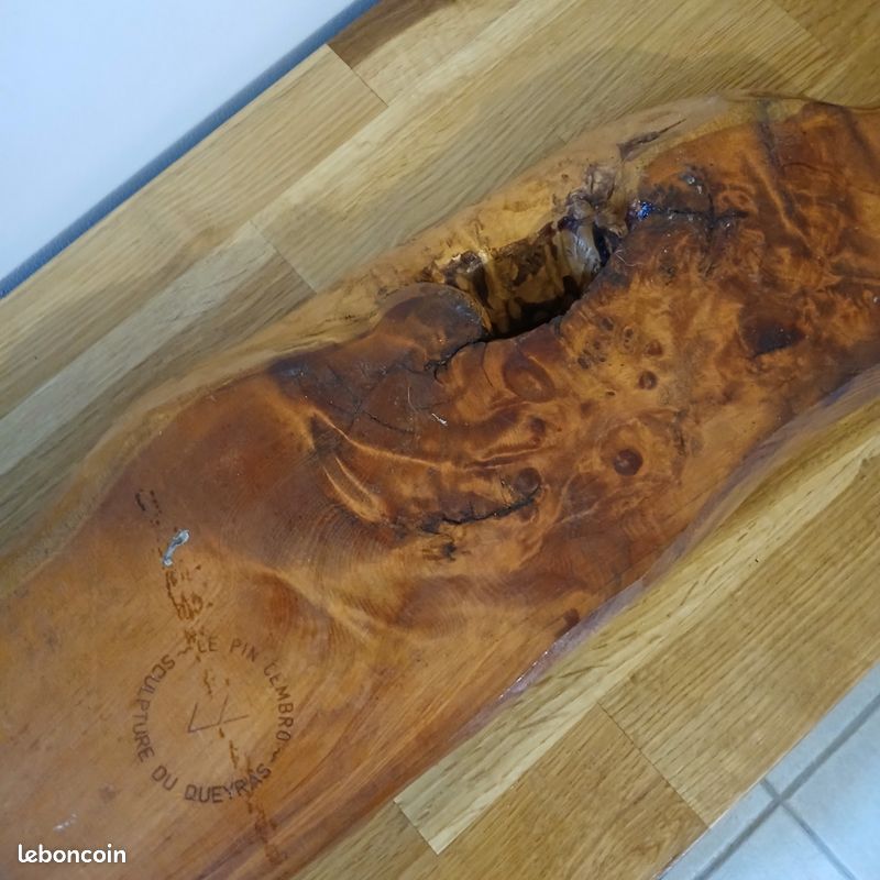 Écritoire de bureau ancien en Pin cembro du Queyras sculpté / Plumier vintage (image 11)