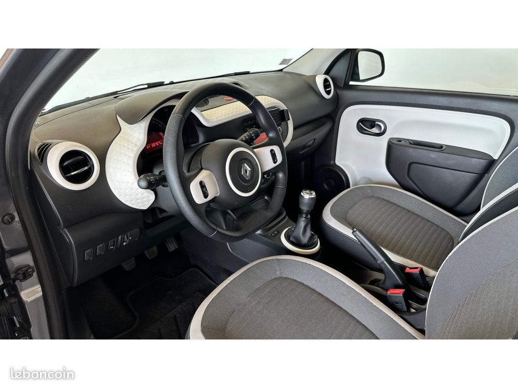 RENAULT TWINGO 1.0 Sce 65 ch - FAIBLE KILOMETRAGE - BLUETOOTH (image 10)