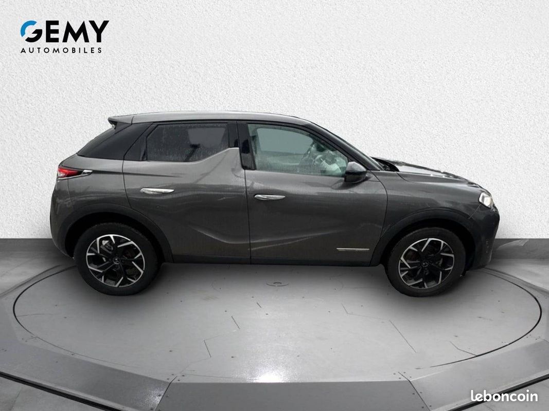 DS DS3 Crossback PureTech 130 EAT8 Connected Chic (image 4)