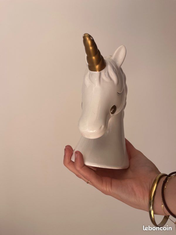 Tirelire licorne (image 2)