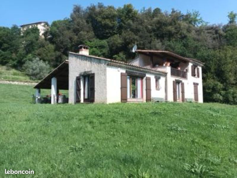 Maison 4 pièces 151 m² · à Sospel · 151 m² · 490 000 €