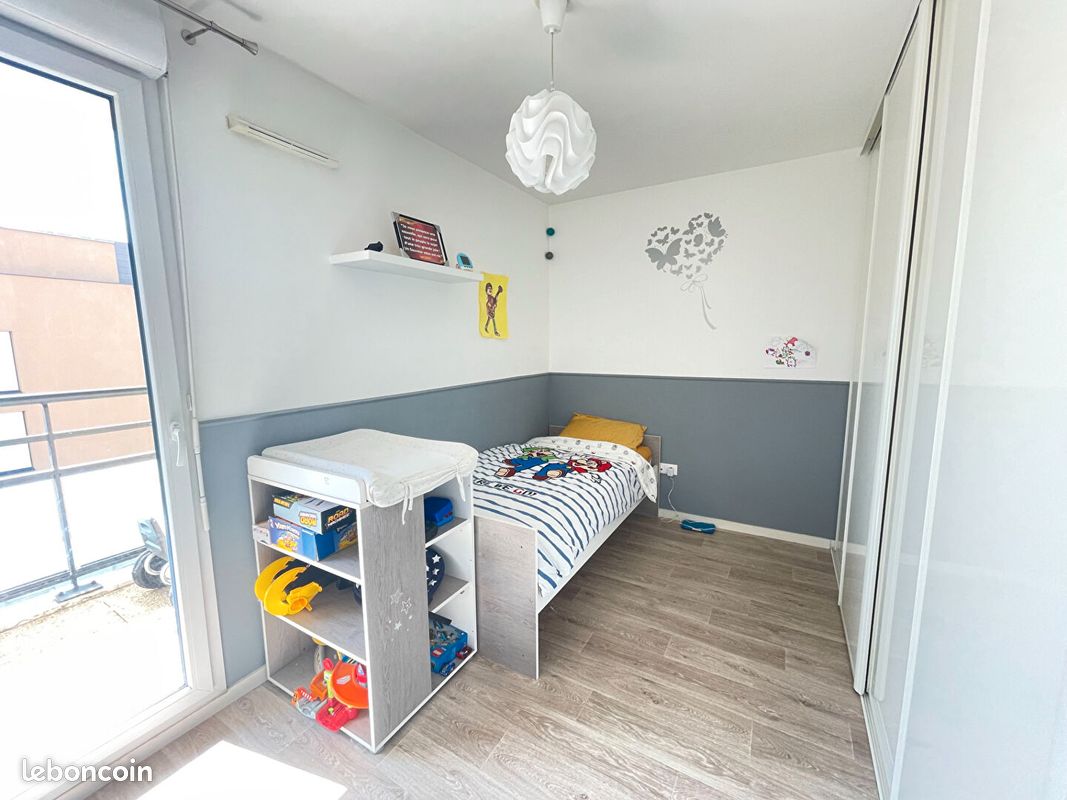 Appartement a louer dammarie-les-lys - 4 pièce(s) - 77 m2 - Surfyn