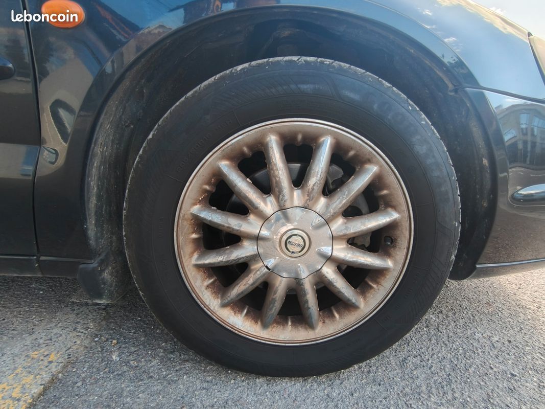 Chrysler sebring cabriolet 2.7 v6 200 ch limited bva / bluetooth (image 29)