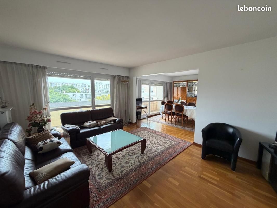 Appartement 3 pièces 74 m² · à Créteil · 74 m² · 249 000 €