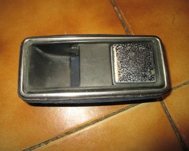 Pennes AAE Wav Tordues Aile Droite, 2 Pouces, Noir – Paquet De 50 (1,7 Grains) – Idéales Pour Le Tir à L'arc Et La Chasse