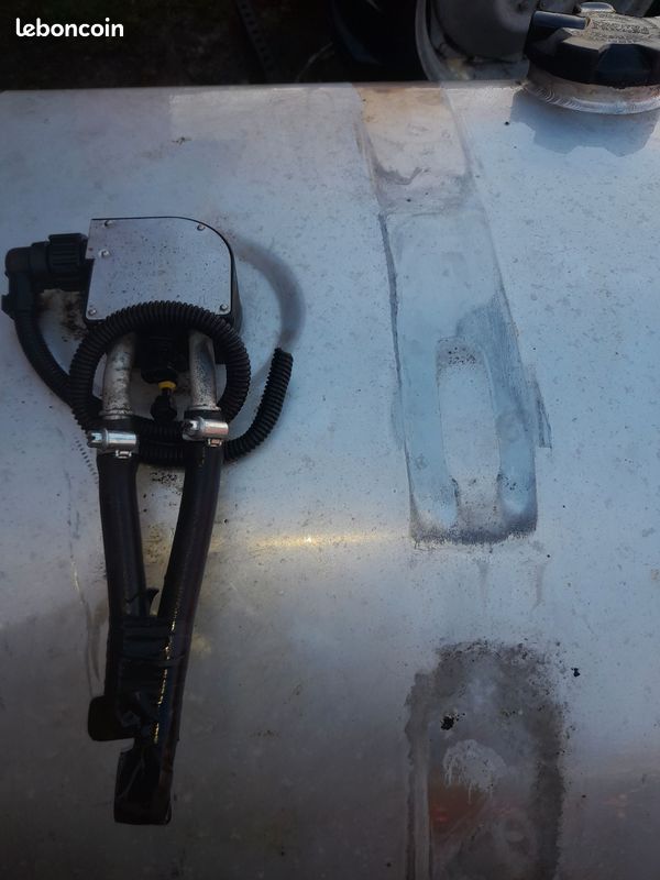 Reservoir camion renault poids lourds (image 1)