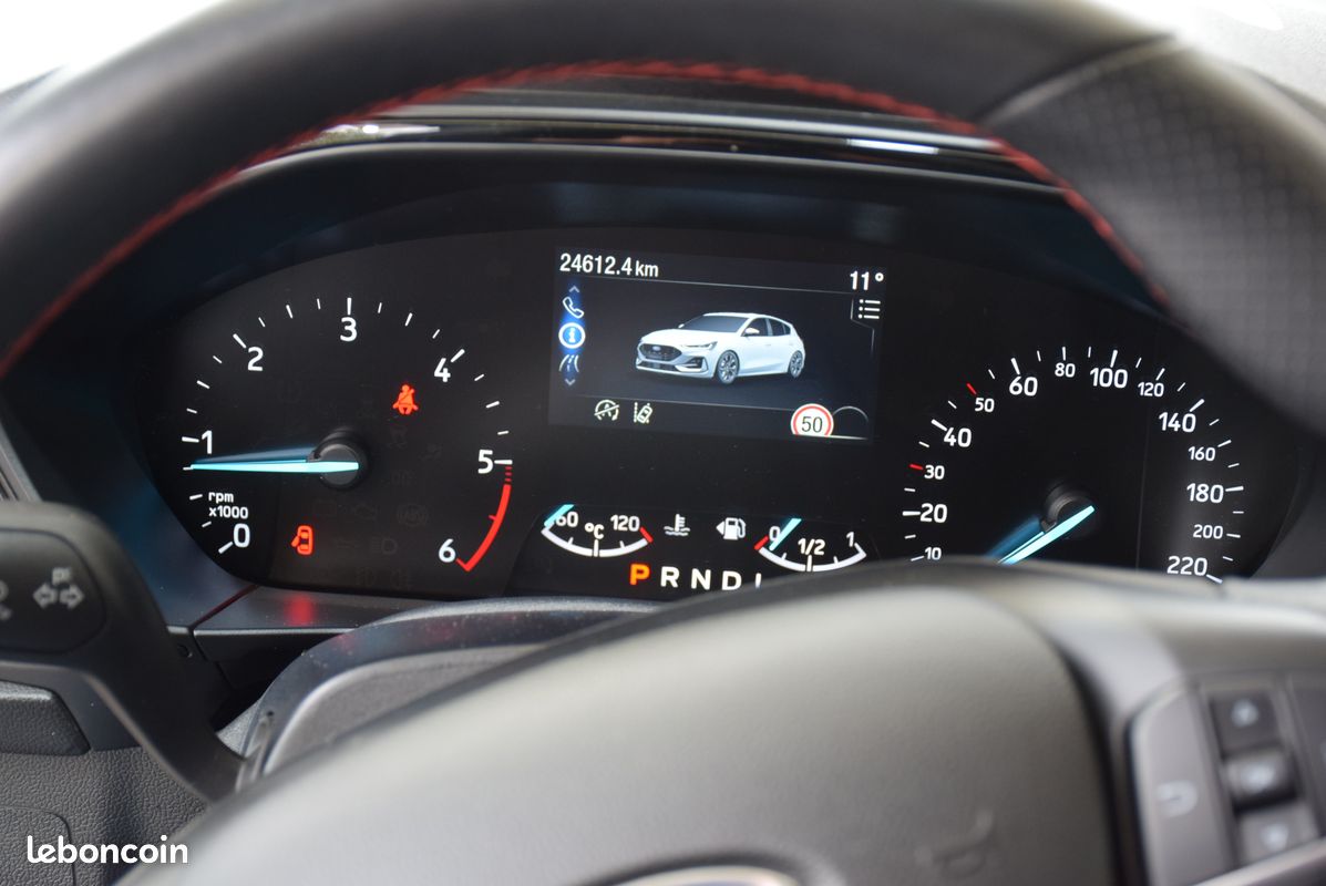 Ford Focus ST-Line X 1.5 EcoBlue 115ch BVA8 (image 11)