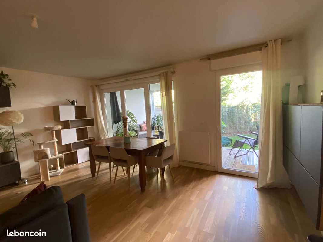 Appartement 3 pièces 72 m² · à Pessac · 72 m² · 1 100 €/mois