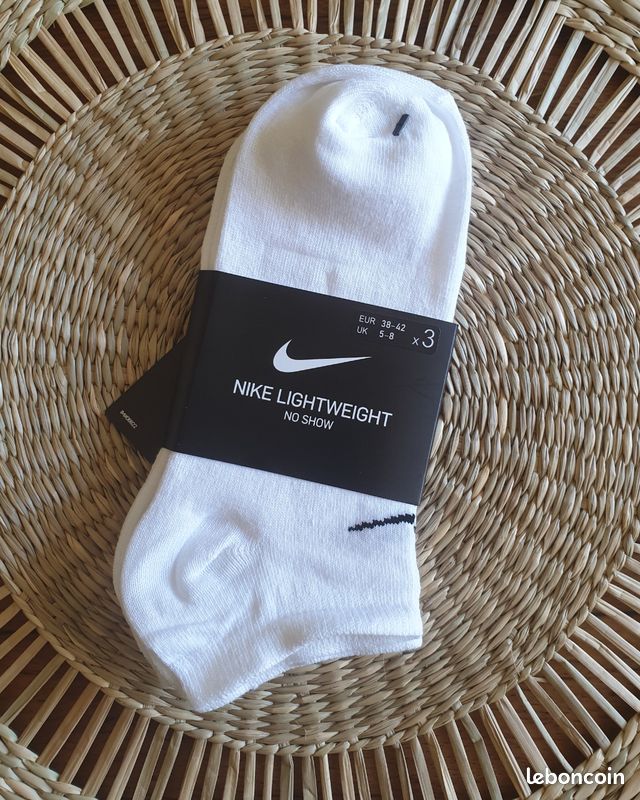 Promo Lot De 3 Paires De Chaussettes Champion Chez Sport 2000