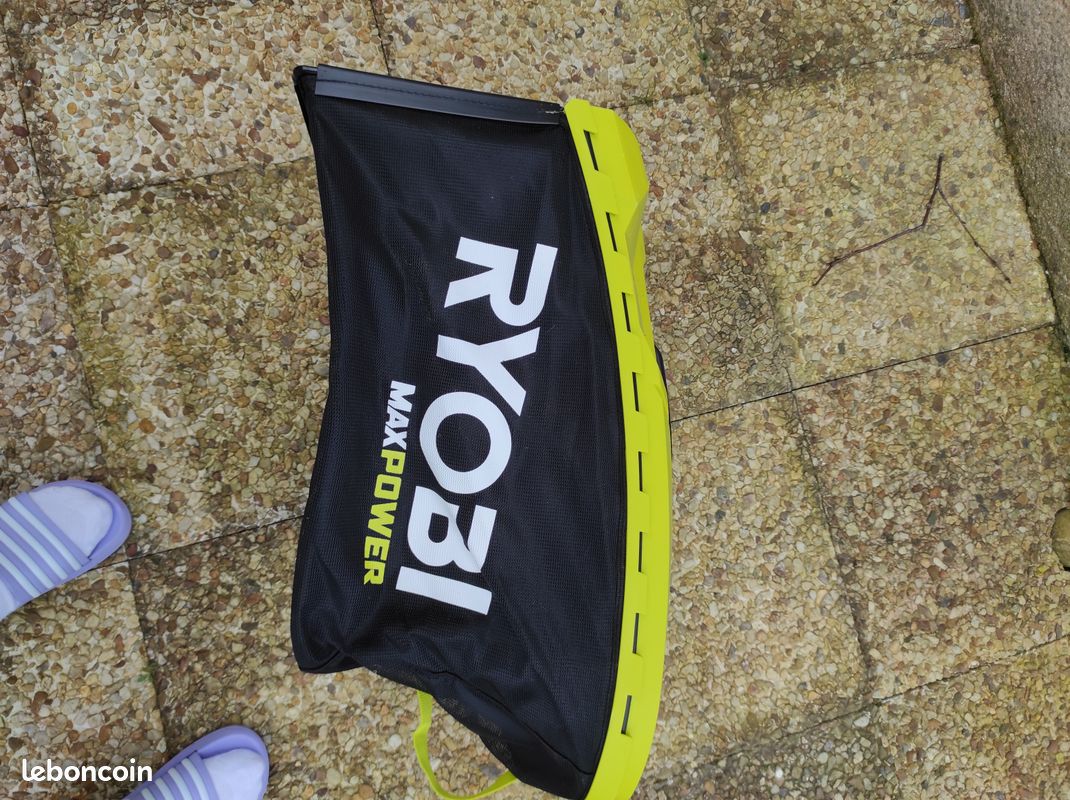 Bac neuf pour tondeuse Ryobi (image 2)