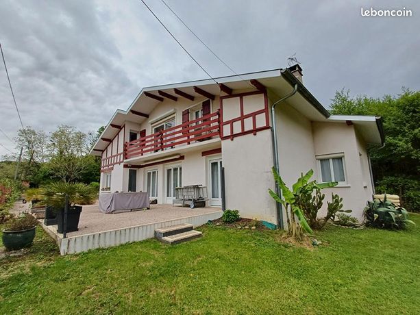 Maison 8 pièces 200 m²