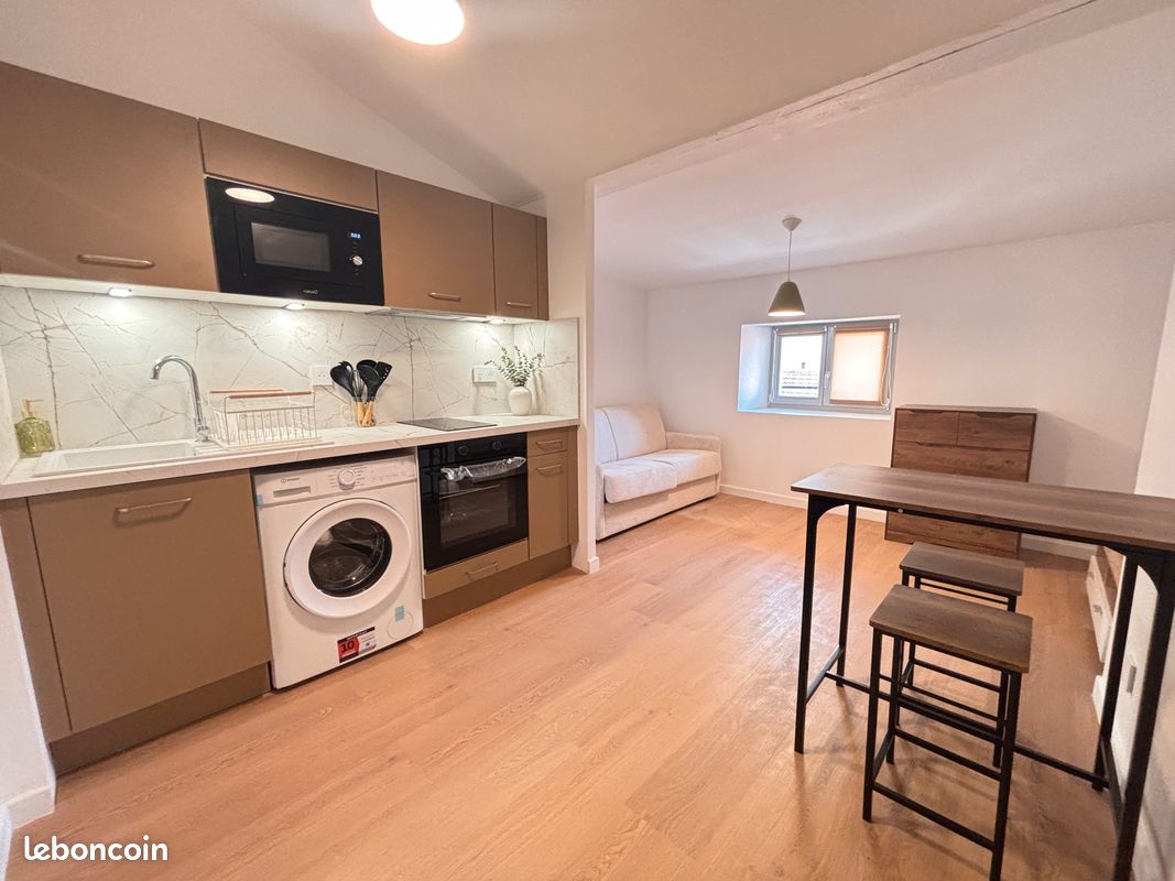 Appartement 1 pièce 20 m² · à Romans-sur-Isère · 20 m² · 470 €/mois