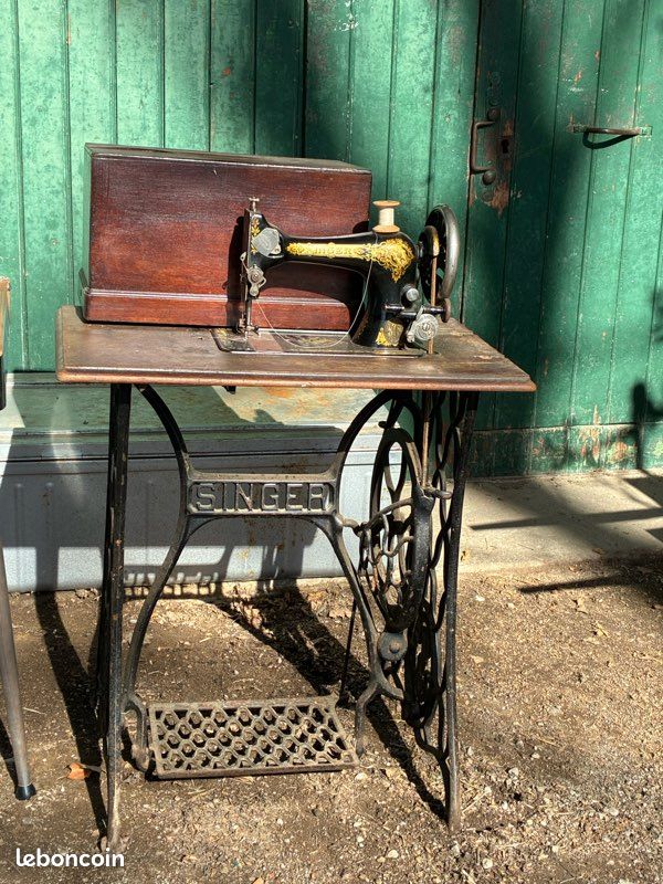 Machine à coudre Singer ancienne (image 1)