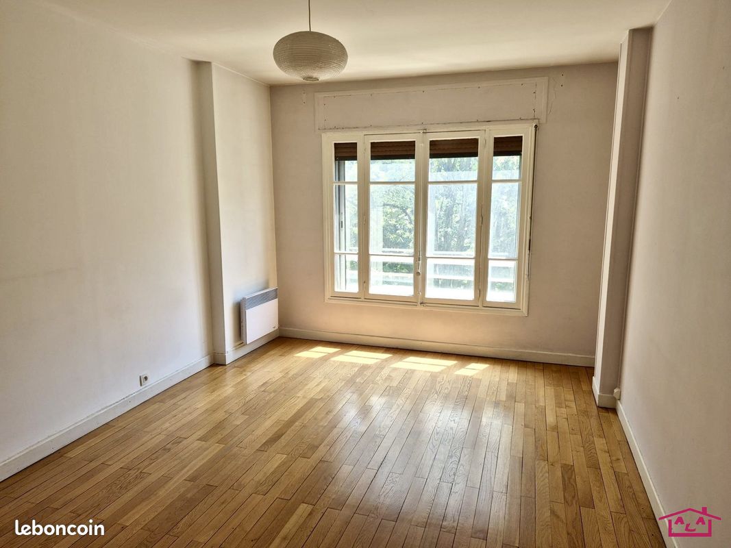 Appartement 2 pièces 57 m² · à Grenoble · 57 m² · 118 000 €