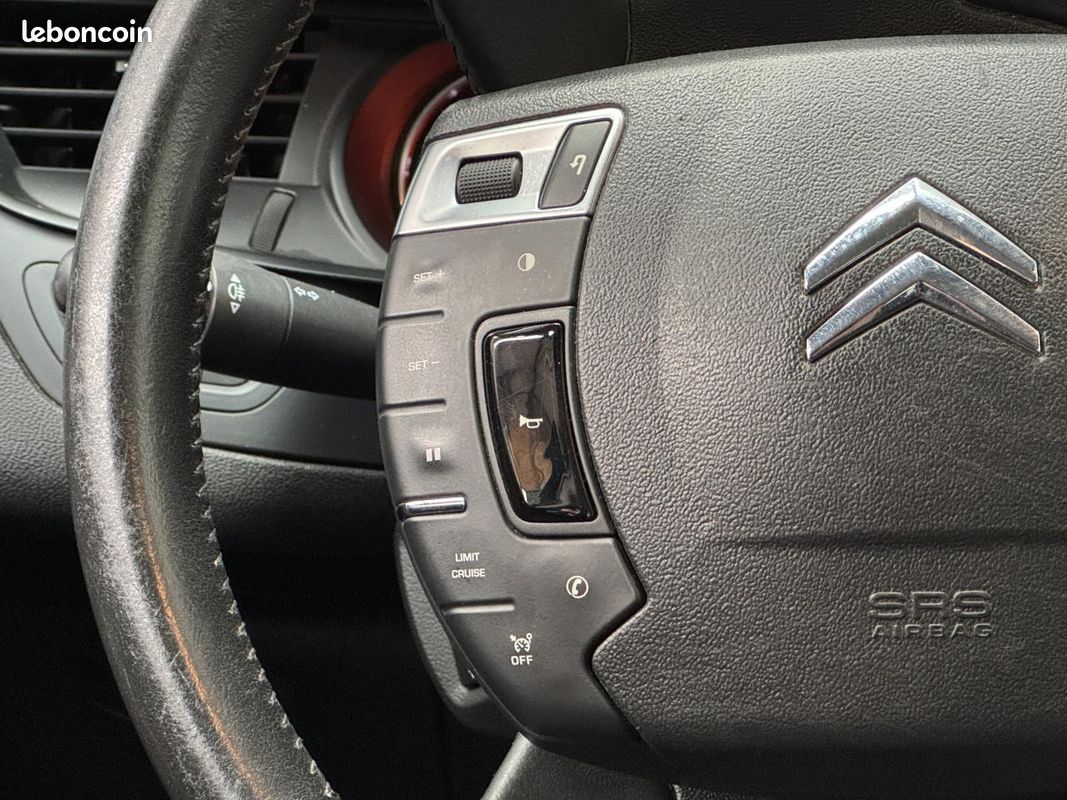CITROEN C5 1.6 HDi 16V FAP - 110ch BERLINE . PHASE 2 /ATTRACTION (image 19)