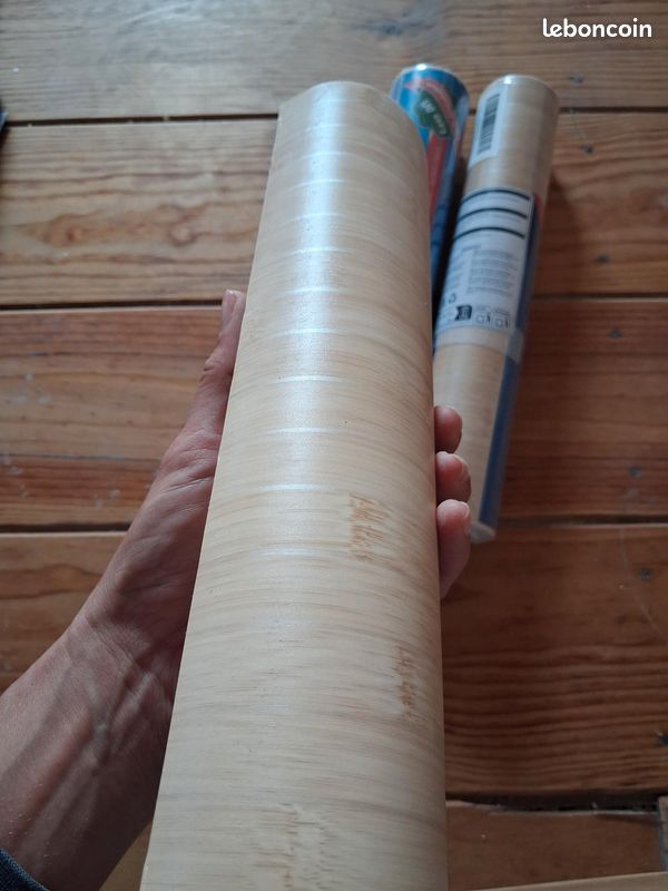 Papier adhésif décoratif bois clair (image 1)