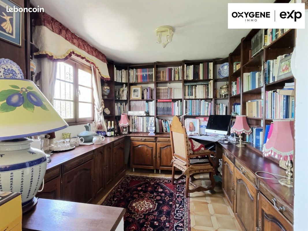 Propriété 12 pièces 250 m² (image 7)