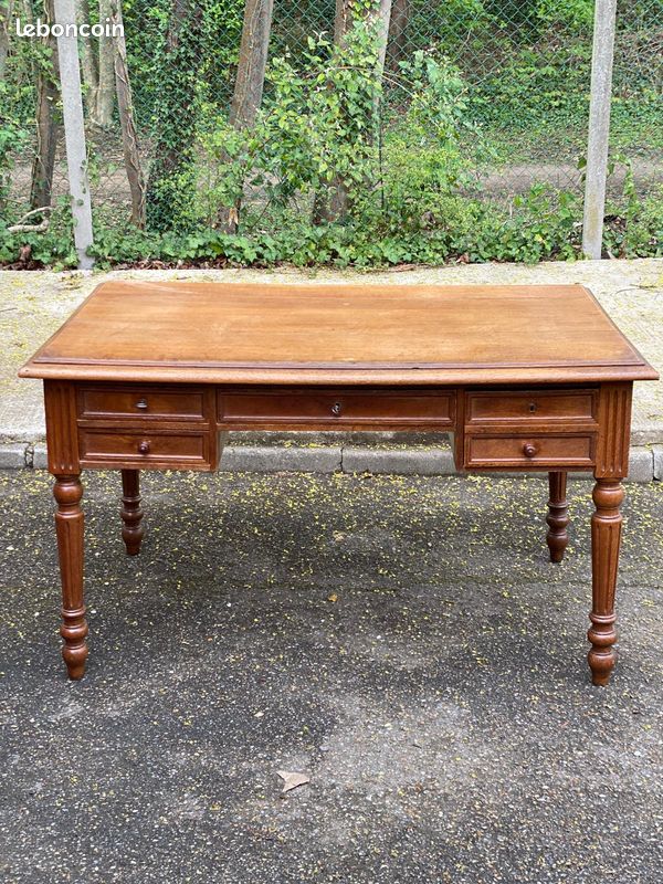 Bureau Louis XVI en chêne massif du 19ème (image 1)