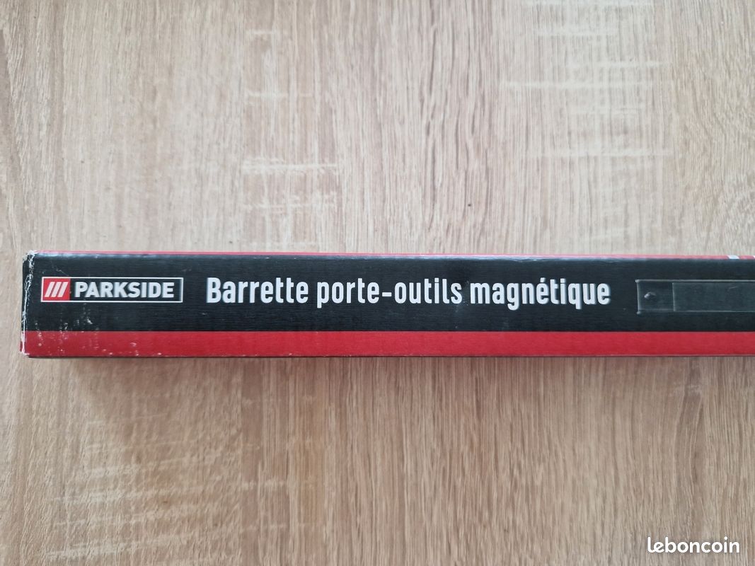 Barres porte outils magnétique (image 1)