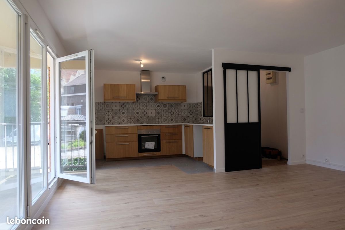 Appartement 2 pièces 54 m² · à Tourcoing · 54 m² · 710 €