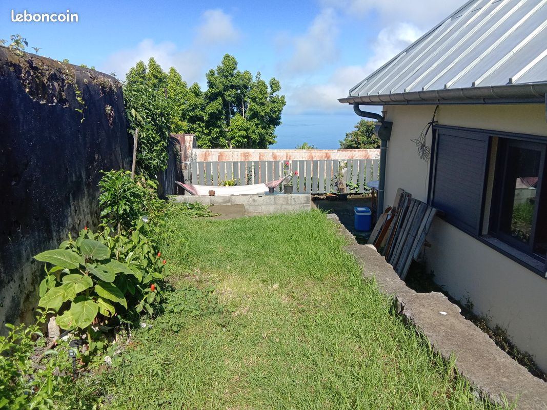 Maison 3 pièces 49 m² · à Les Trois-Bassins · 48,6 m² · 950 €/mois