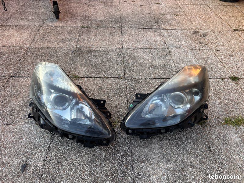 Phares avant Clio 3 gt (image 1)