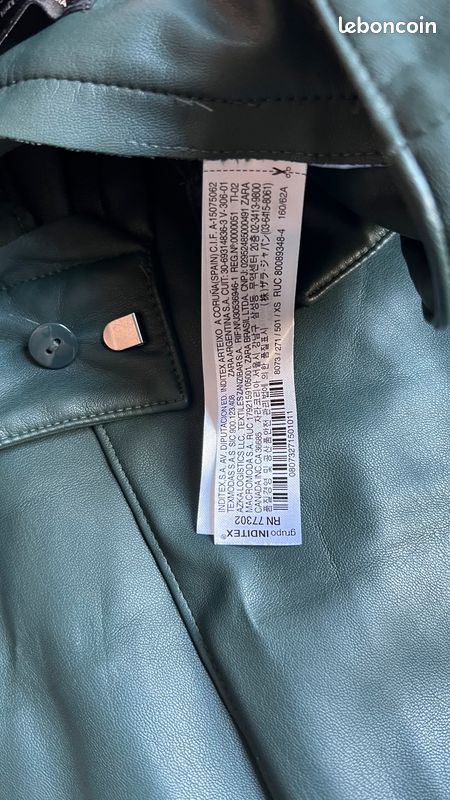 Jupe En Daim Zara Vert Sapin Taille L - Style Mini, Longueur Genou, Cuir En Très Bon état Occasion