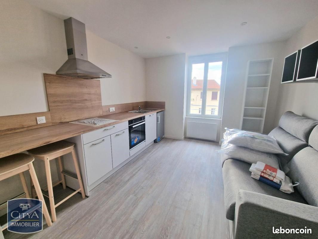 Appartement 1 pièce 17 m² · à Roanne · 17 m² · 400 €/mois