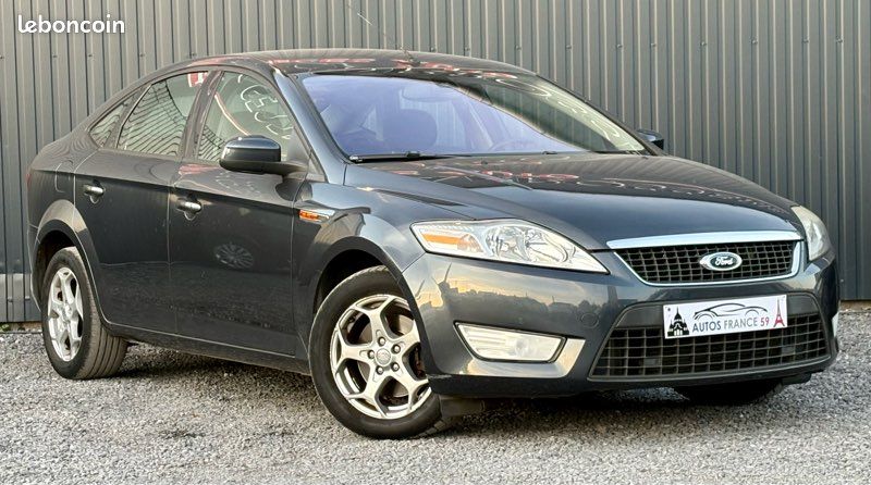Ford Mondeo/1,8 tdci 125cv/année 2008/1eremain/66000kms/carnet complet/clim/parfait état (image 2)