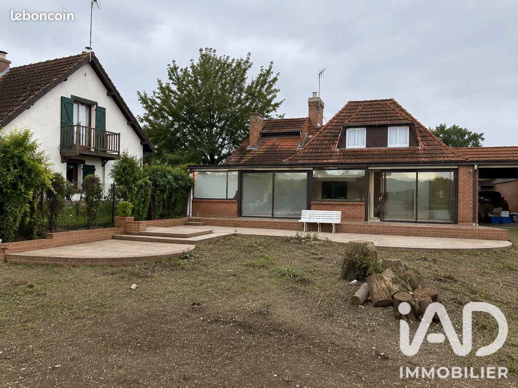 Maison 6 pièces 108 m² · à Abbeville · 108 m² · 180 000 €