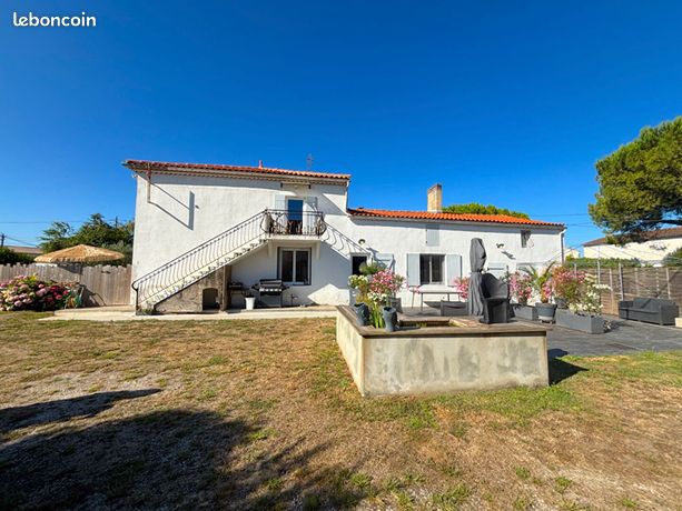 Maison 7 pièces 205 m²