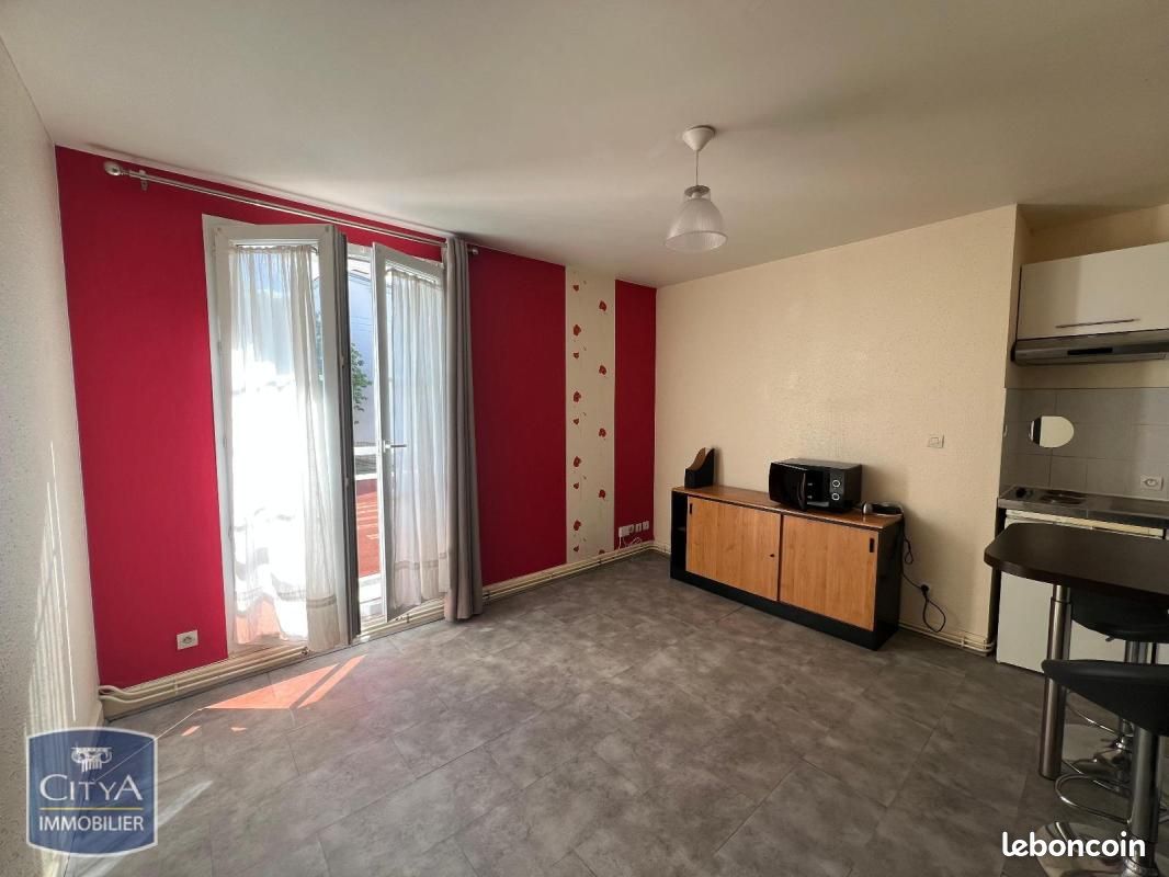 Appartement 1 pièce 19 m² · à Angoulême · 19 m² · 350 €/mois