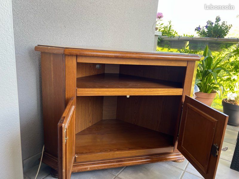 Meuble d’angle en bois (image 3)