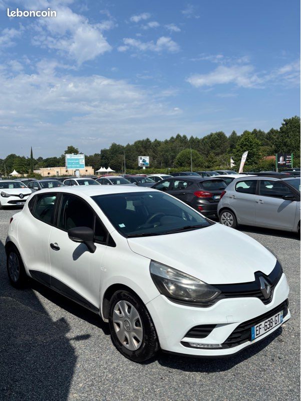 RENAULT Clio IV Société Phase 2 1.5 dCi 75 cv KIT DISTRIBUTION NEUF (image 2)