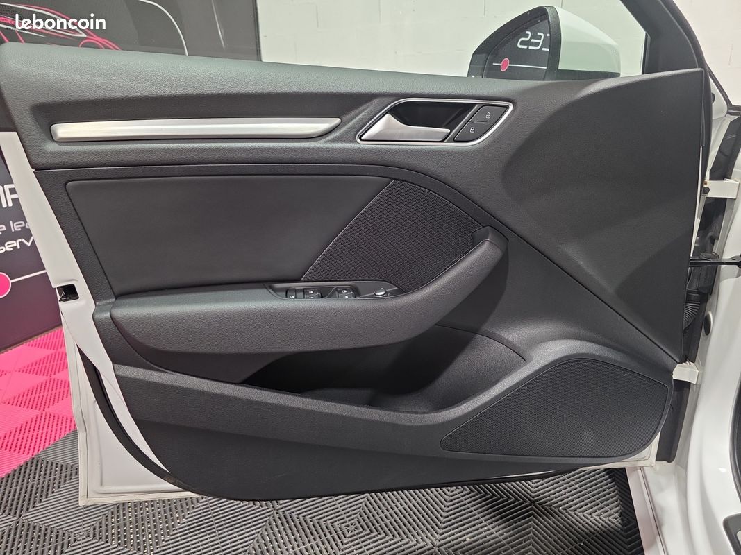 AUDI A3 SPORTBACK S-LINE S-TRONIC 1.5 TFSI 150cv Sièges chauffants Toit ouvrant garantie 12 mois (image 20)