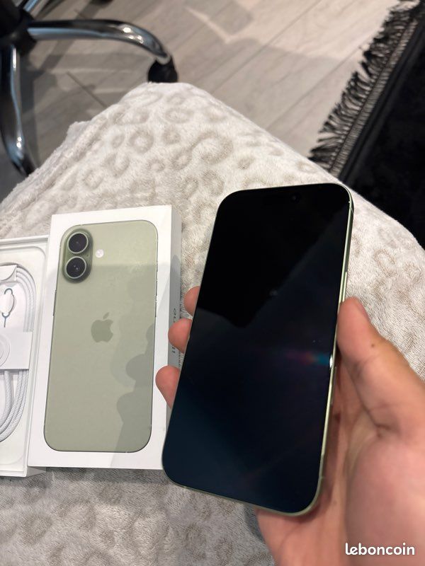 Iphone 17 neuf vert (image 2)