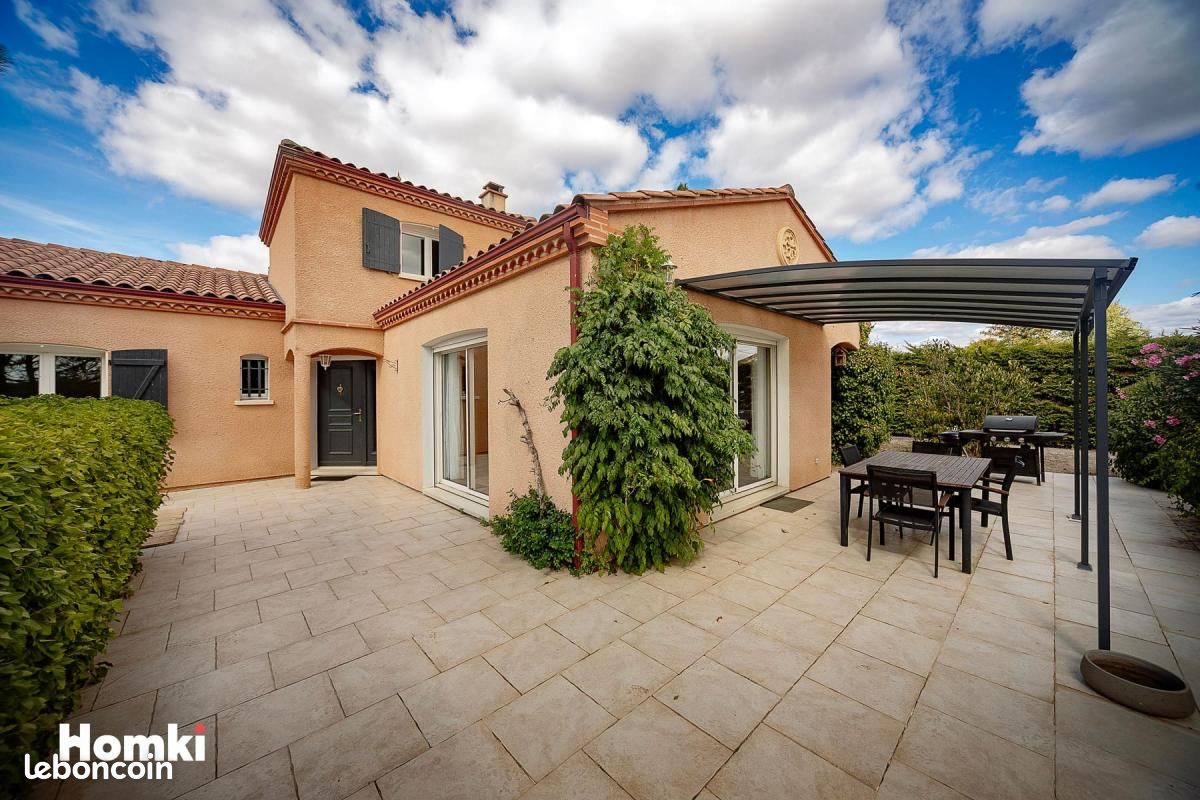 Maison 8 pièces 185 m² · à Lisle-sur-Tarn · 185 m² · 390 000 €