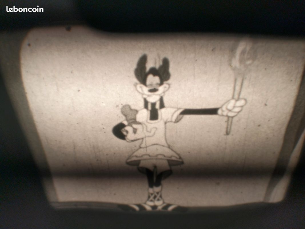 Ciné Max Super 8 : Goofy champion olympique (1942) (image 2)