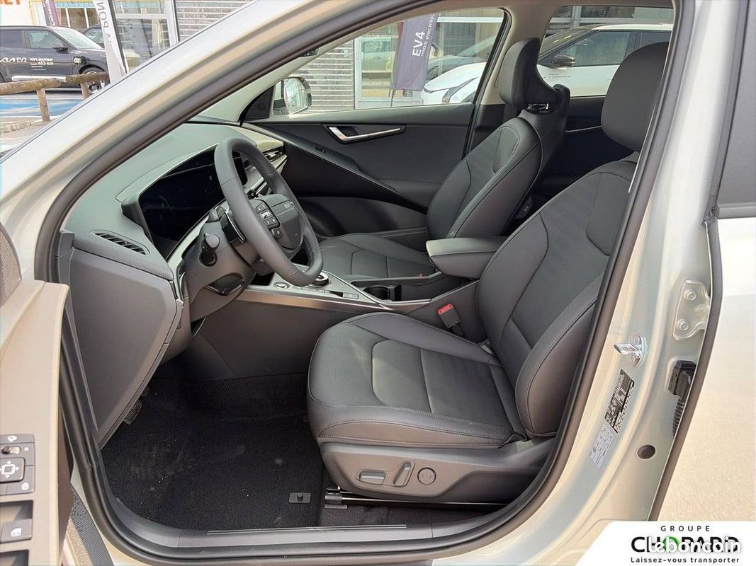 KIA Niro 1.6 GDi Hybride 138 ch DCT6 Premium (image 11)