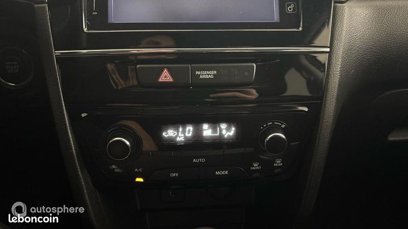 Suzuki Vitara 1.5 Dualjet Hybrid 115ch Privilège Auto (image 26)
