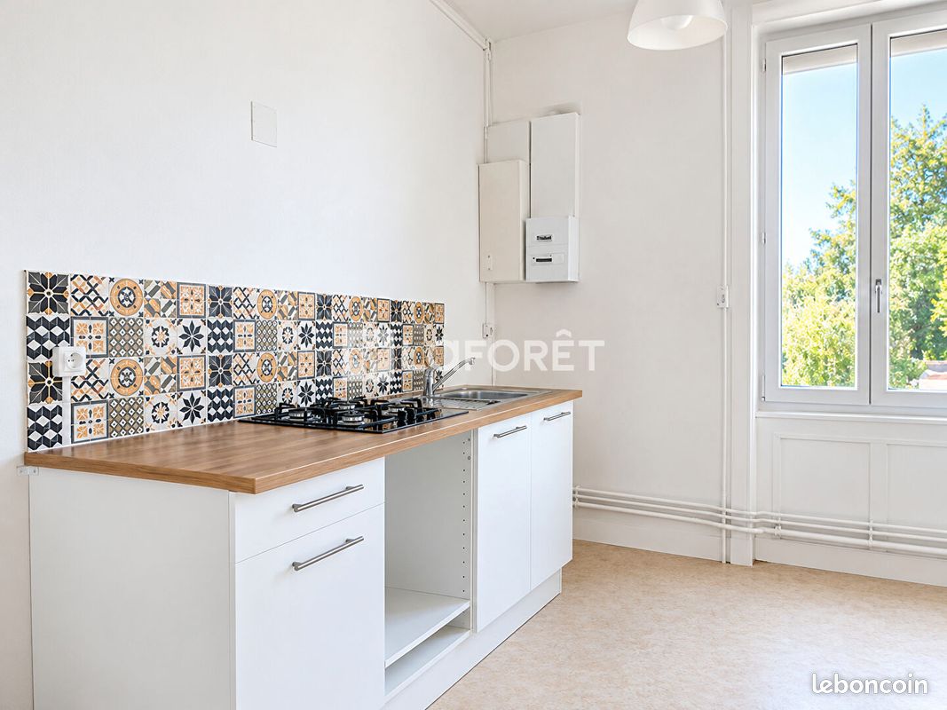 Appartement 2 pièces 52 m² · à Bourg-en-Bresse · 52 m² · 485 €/mois