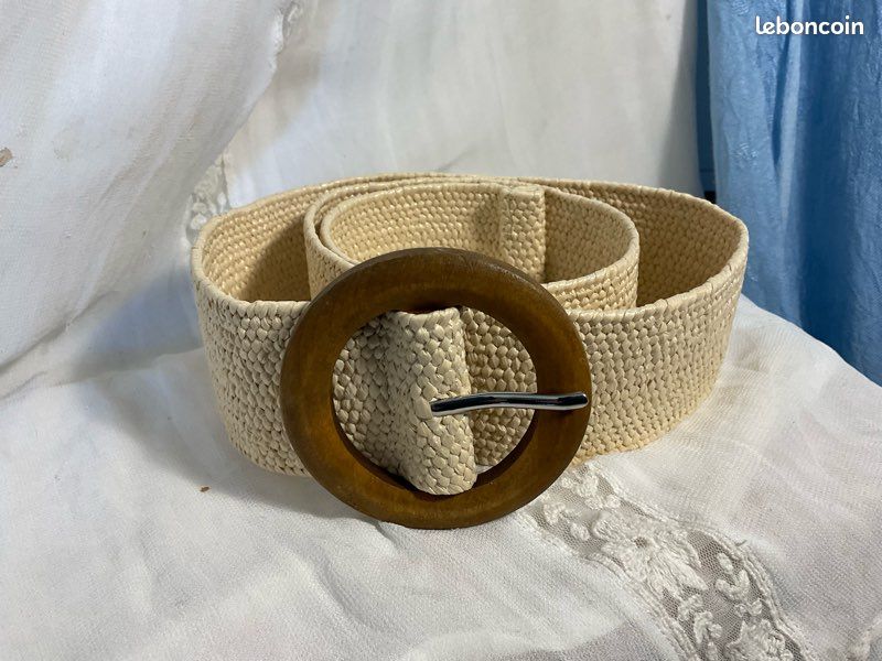 Ceinture élastique beige, boucle en bois (image 3)