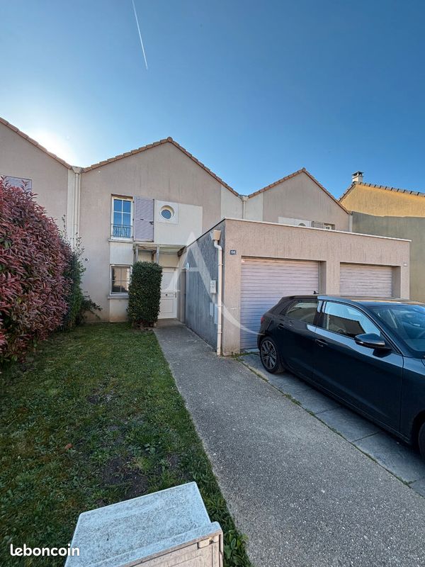 Maison 5 pièces 78 m² · à Combs-la-Ville · 78 m² · 1 117 €/mois